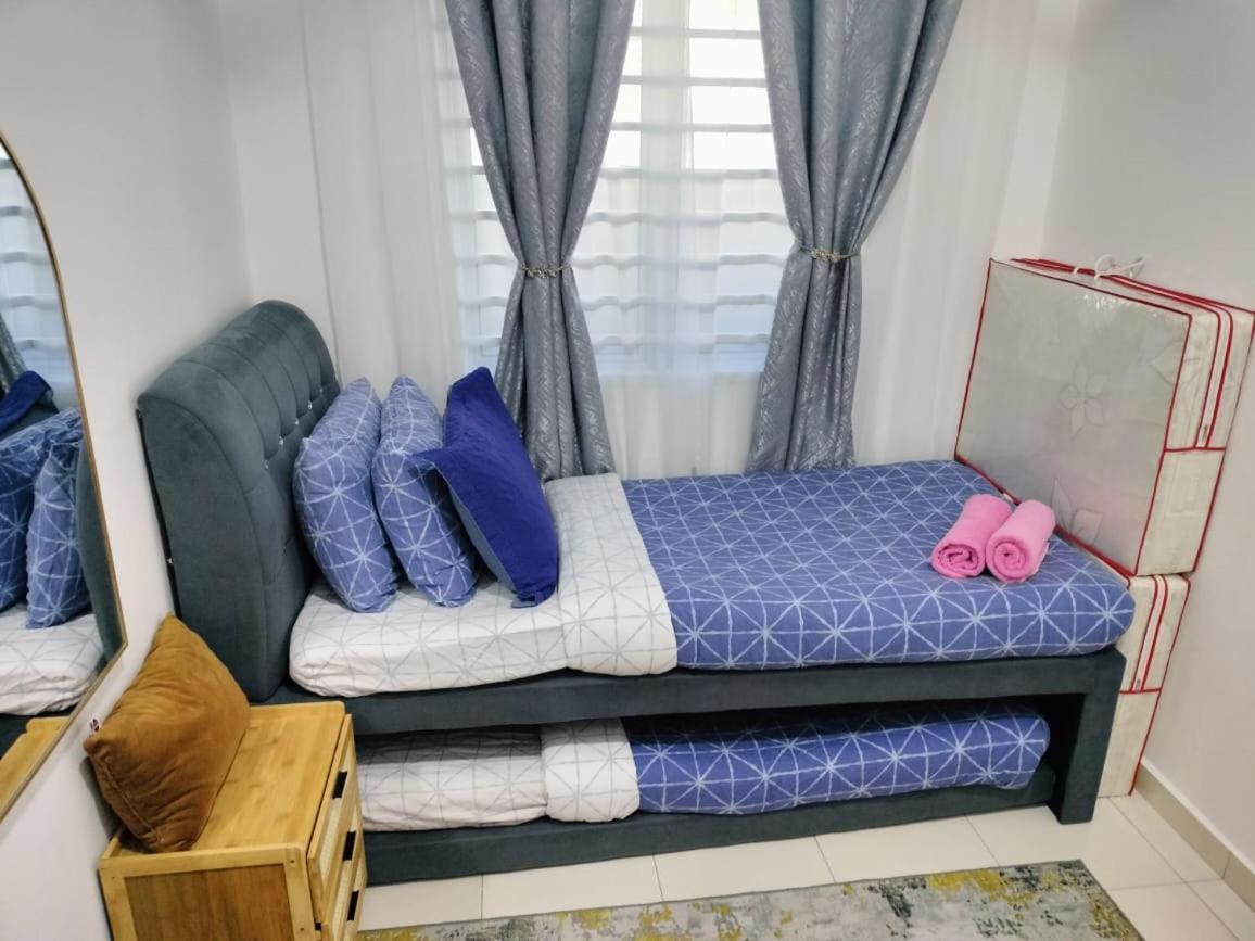 Fazlizasuite Homestay @ Teluk Kemang-Muslim Preferred ポートディクソン エクステリア 写真